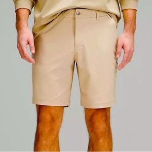 lululemom Men’s ABC Classic-Fit Short 9"
Warpstreme. 36 waist 9 in leg